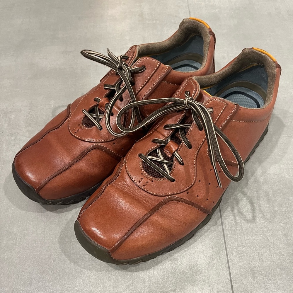 Timberland Lexington Avenue Leather Shoes, 9, excellent condition.